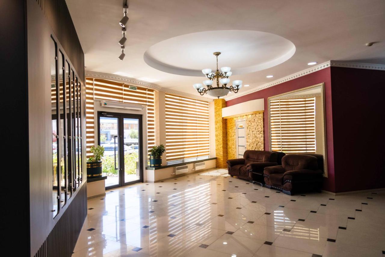 אקטאו Golden Palace מראה חיצוני תמונה