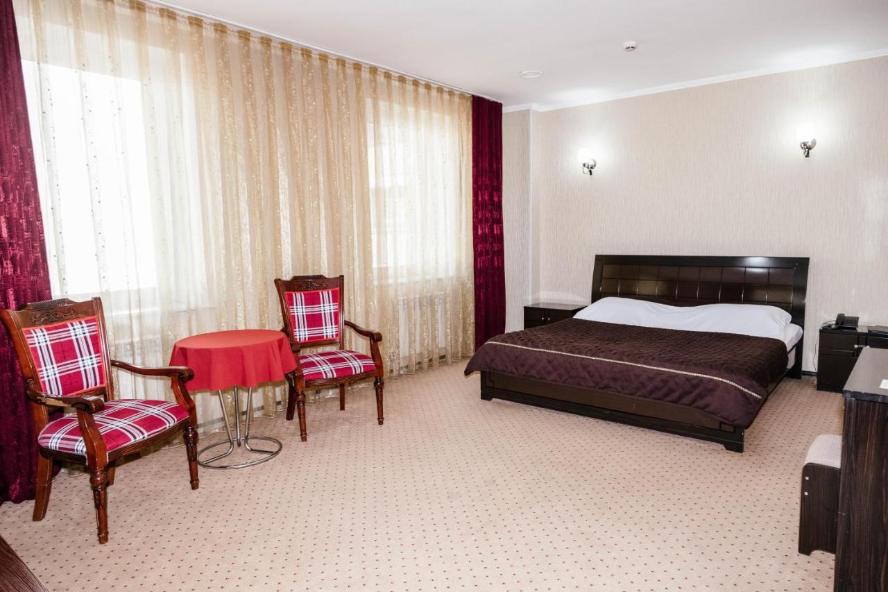 אקטאו Golden Palace מראה חיצוני תמונה
